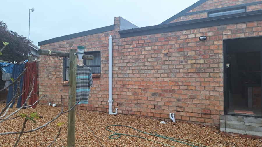 3 Bedroom Property for Sale in Stilbaai Wes Western Cape